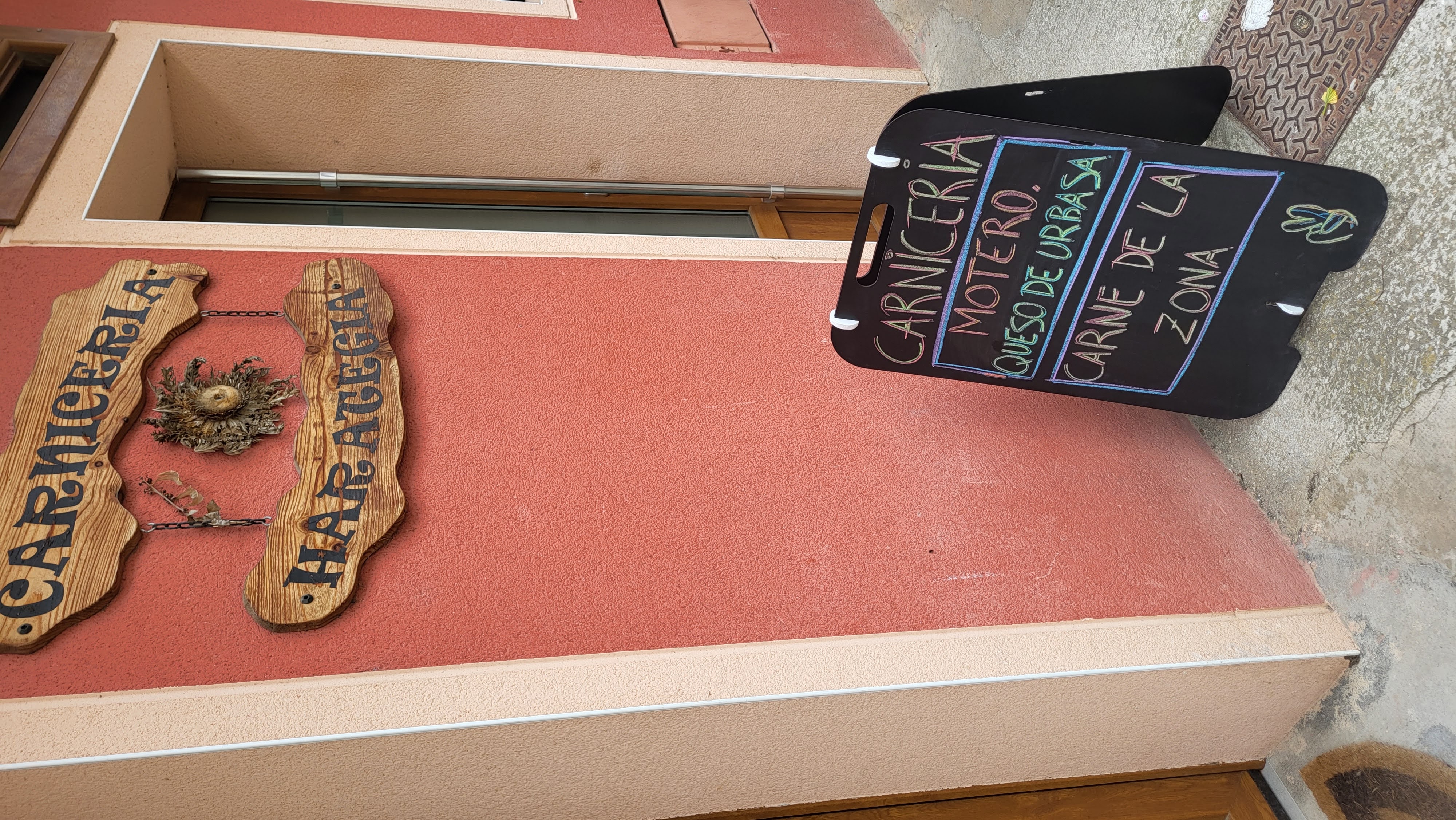 Carnicer&iacute;a Ruiz de Larramendi - foto 3